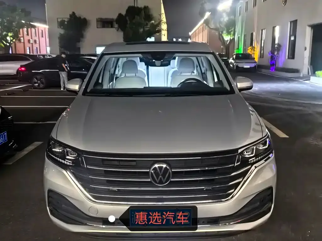 Volkswagen Viloran 2022 из CN, фото 2