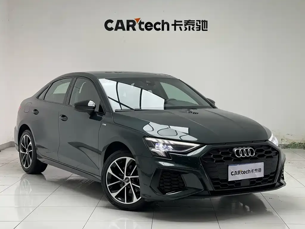 Audi A3 2024 из CN, фото 3