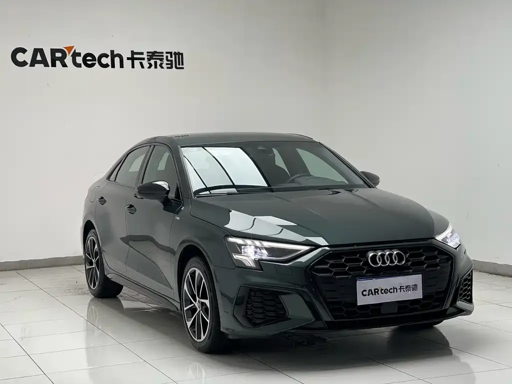 Audi A3 2024 из CN, фото 8