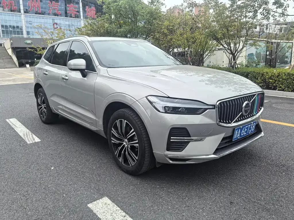 Volvo XC60 2022 из CN, фото 3