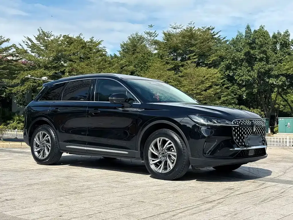 Lincoln Corsair 2023 из CN, фото 3