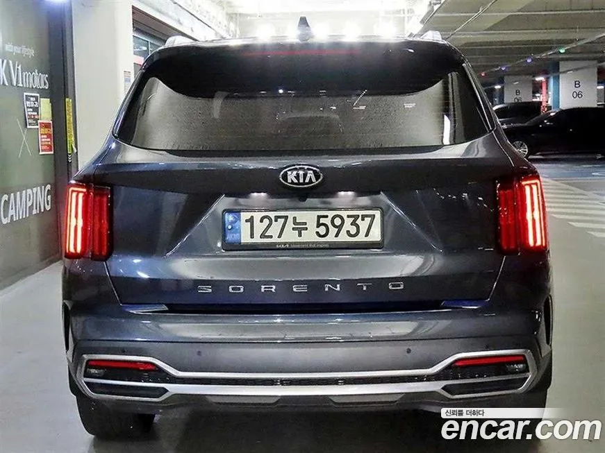 Kia Sorento — фото 5
