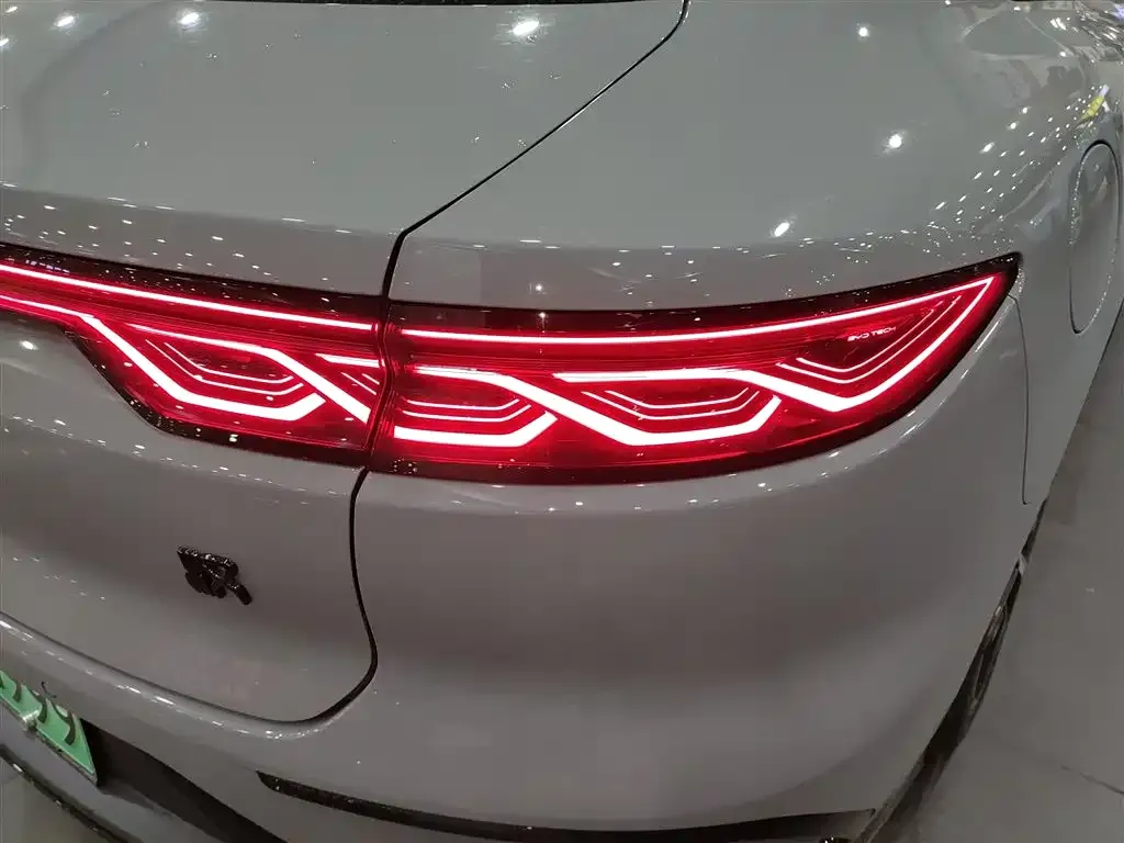 BYD Han 2024 из CN, фото 8