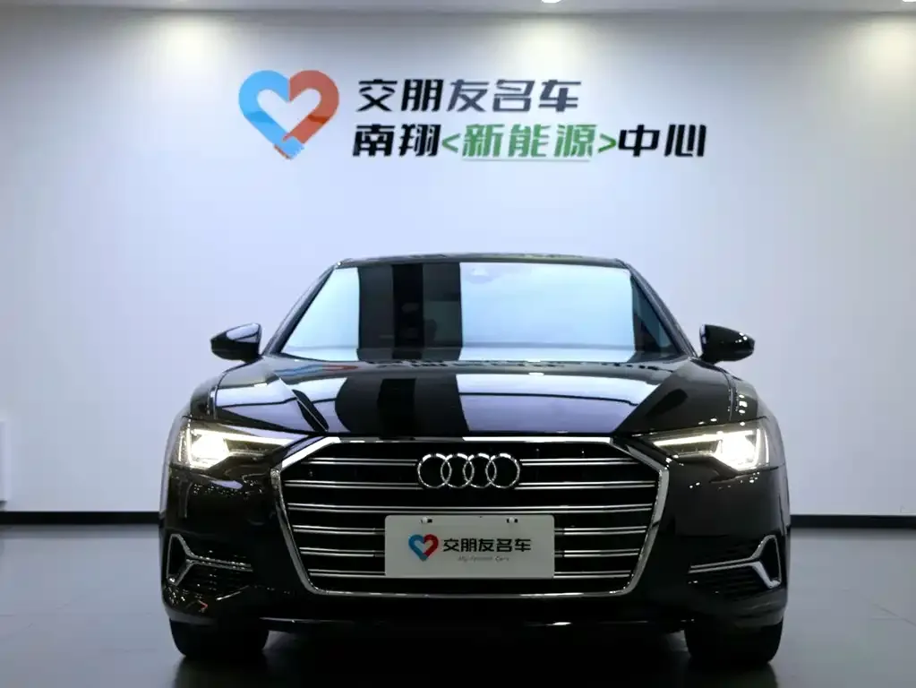 Audi A6L 2023 из CN, фото 2