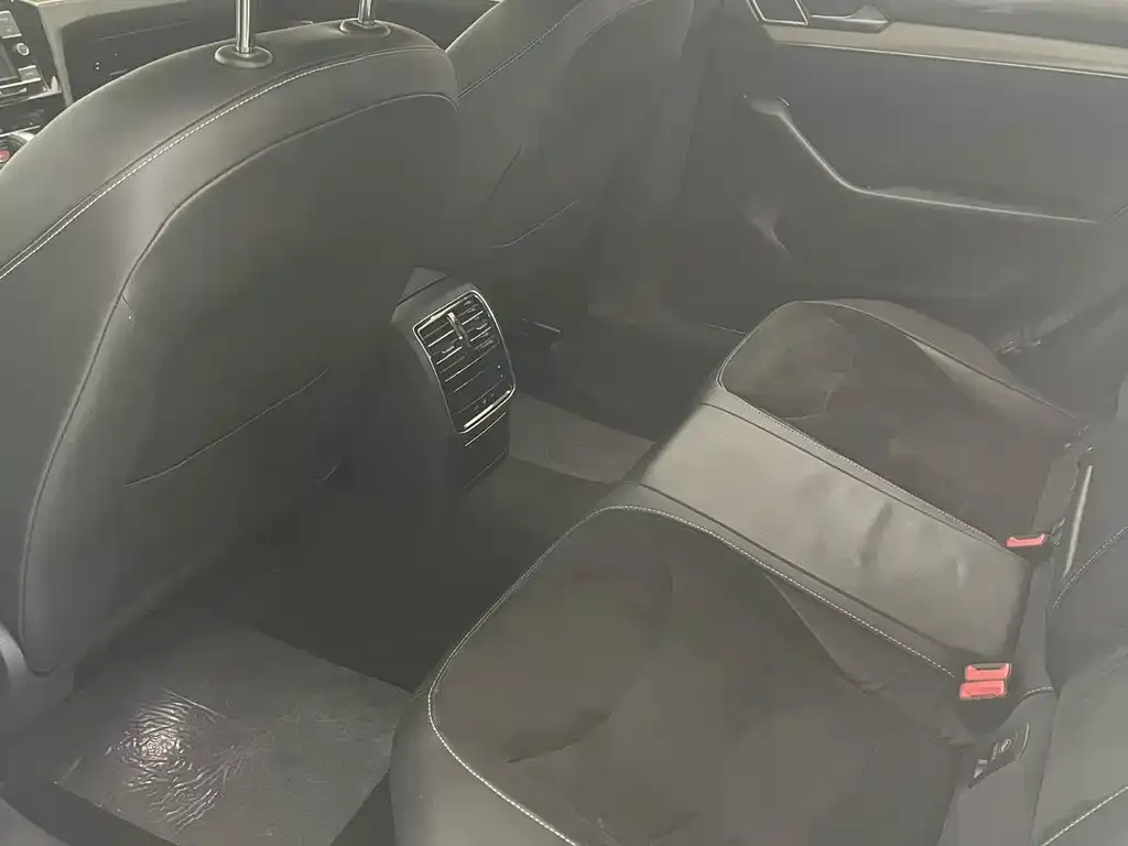 Volkswagen CC 2021 из CN, фото 6