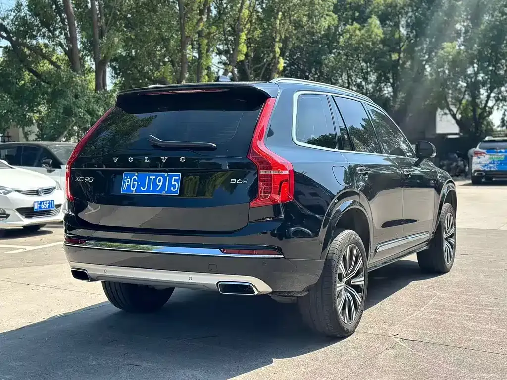 Volvo XC90 2021 из CN, фото 9