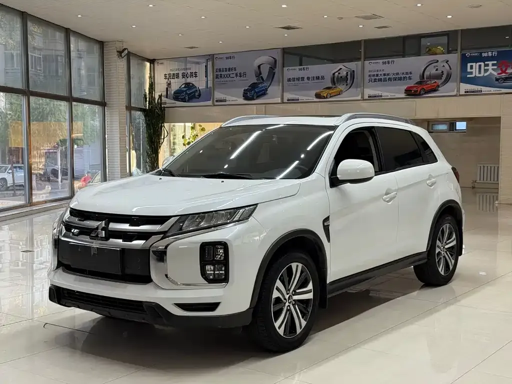 Mitsubishi ASX 2021 из CN, фото 1