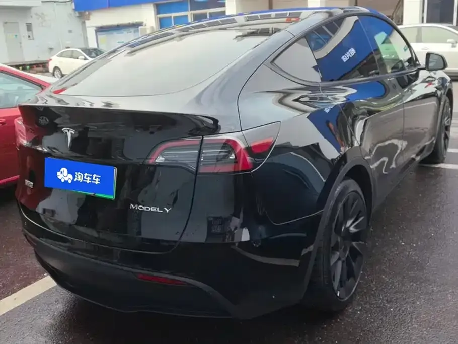 Tesla Model Y 2023 из CN, фото 3