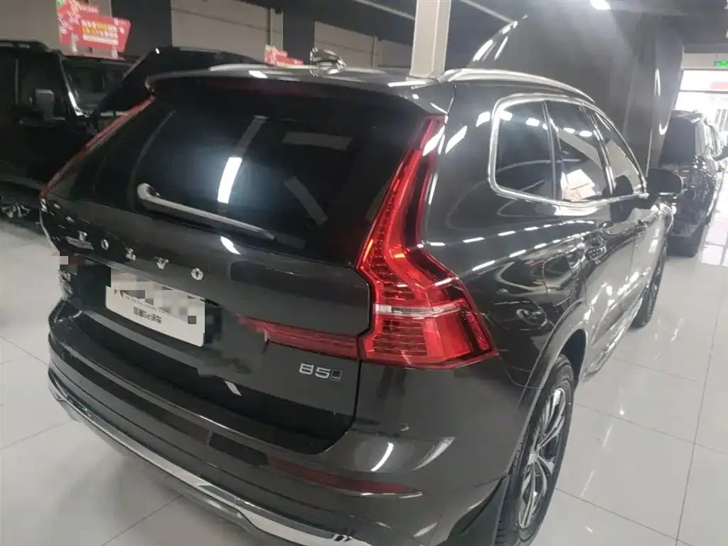 Volvo XC60 2023 из CN, фото 7