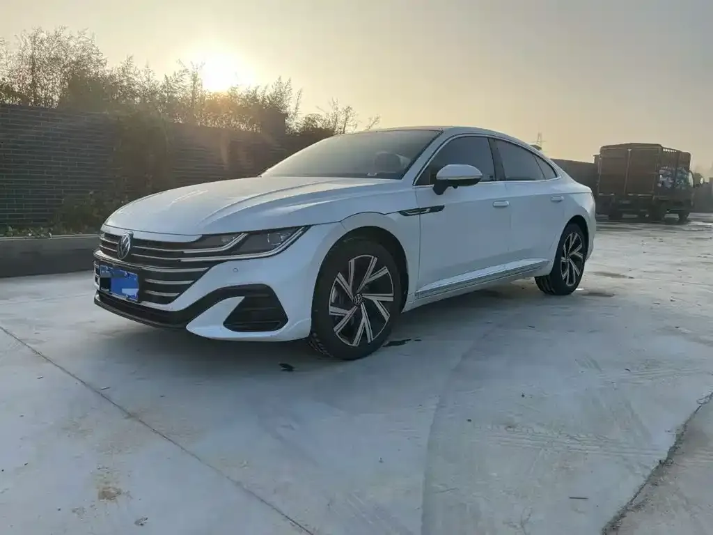 Volkswagen CC 2025 из CN, фото 1