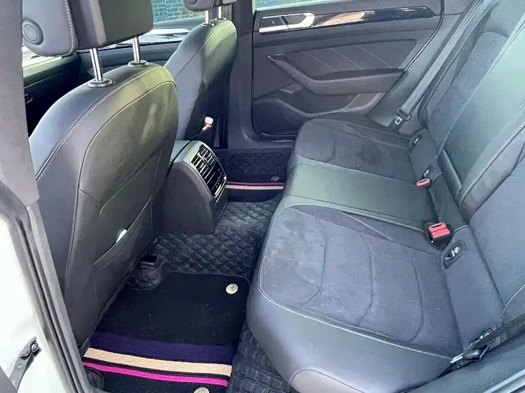 Volkswagen CC 2025 из CN, фото 8