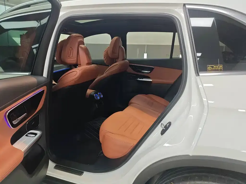 Mercedes-Benz GLC 2023 из CN, фото 6