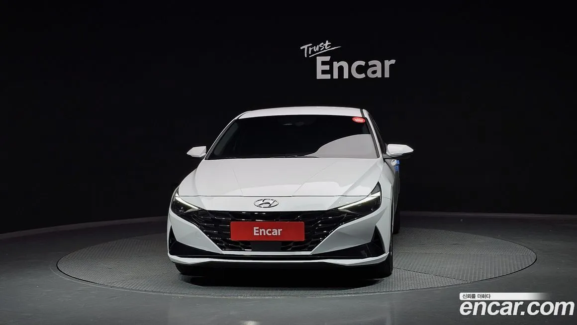 Hyundai AVANTE — фото 3