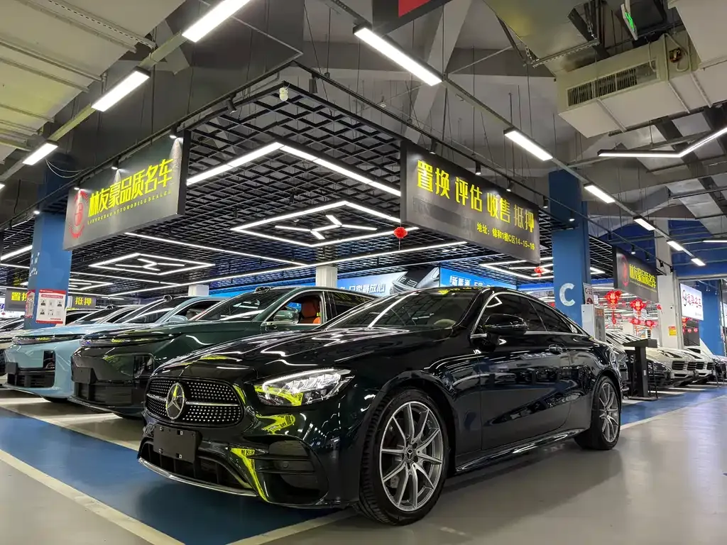 Mercedes-Benz E-Class (Import) 2023 из CN, фото 1