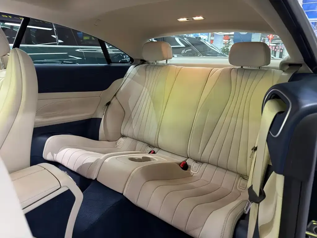 Mercedes-Benz E-Class (Import) 2023 из CN, фото 9