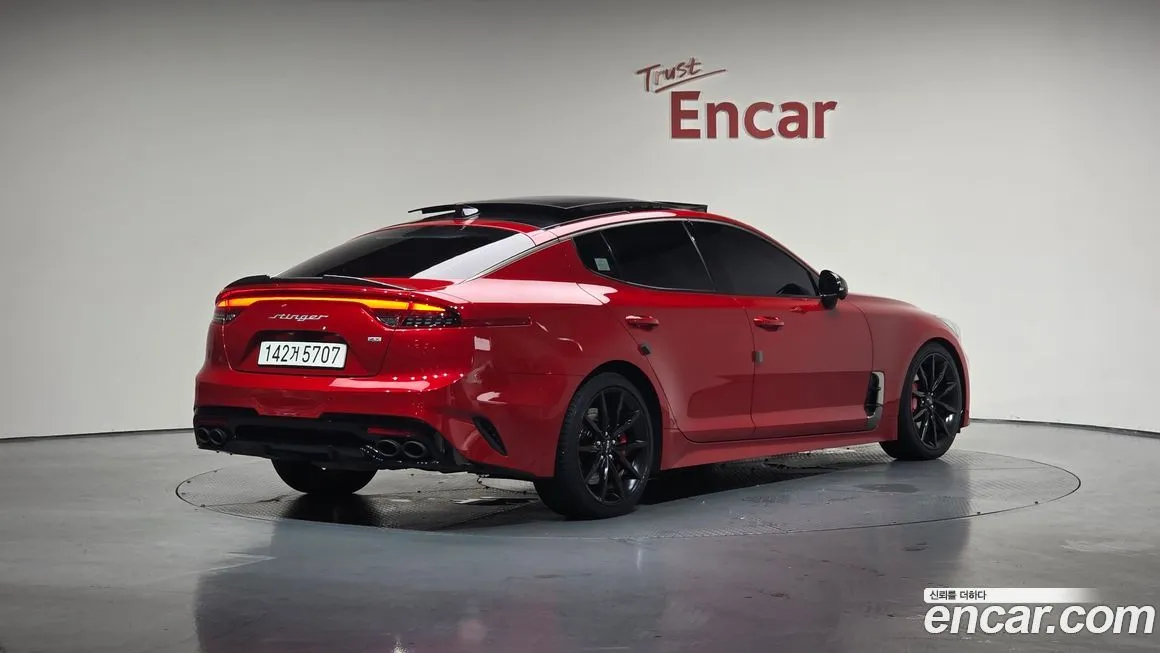 Kia Stinger 2022 из KR, фото 2