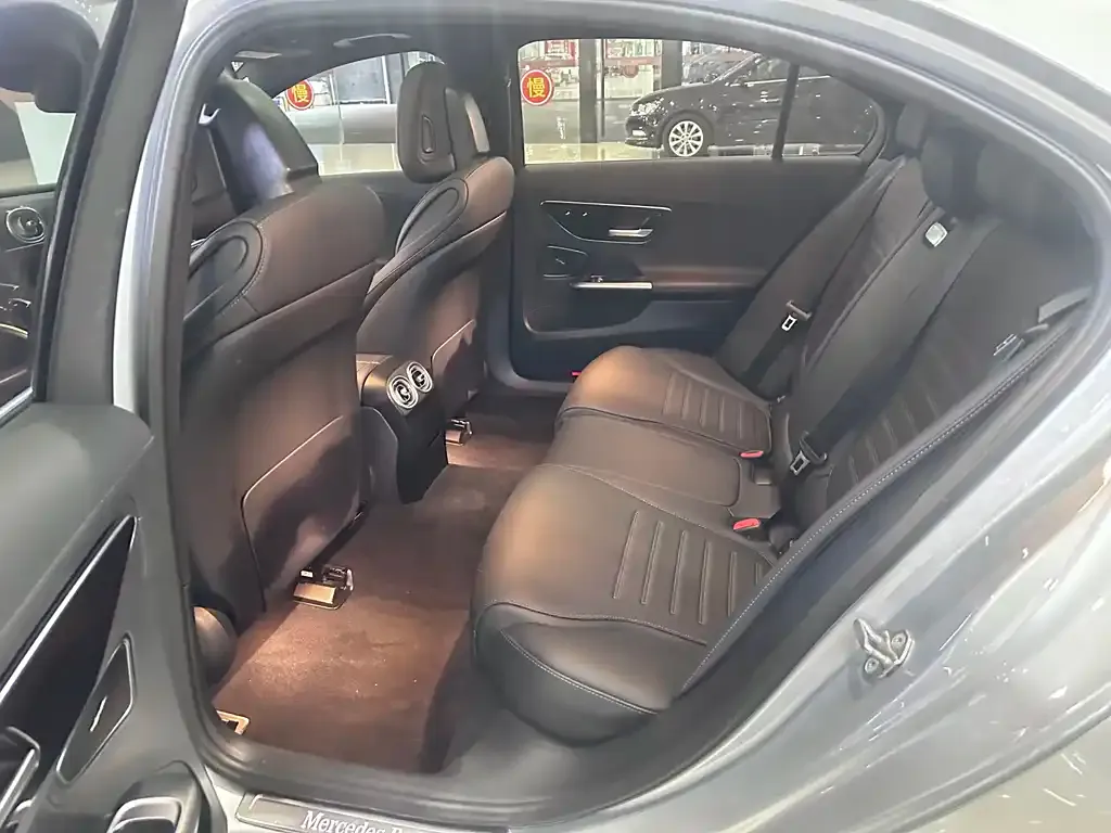 Mercedes-Benz C-Class 2023 из CN, фото 4