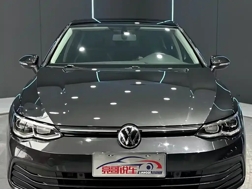 Volkswagen Golf 2022 из CN, фото 2