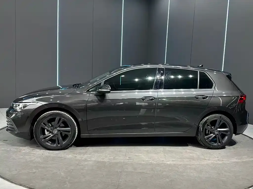 Volkswagen Golf 2022 из CN, фото 4