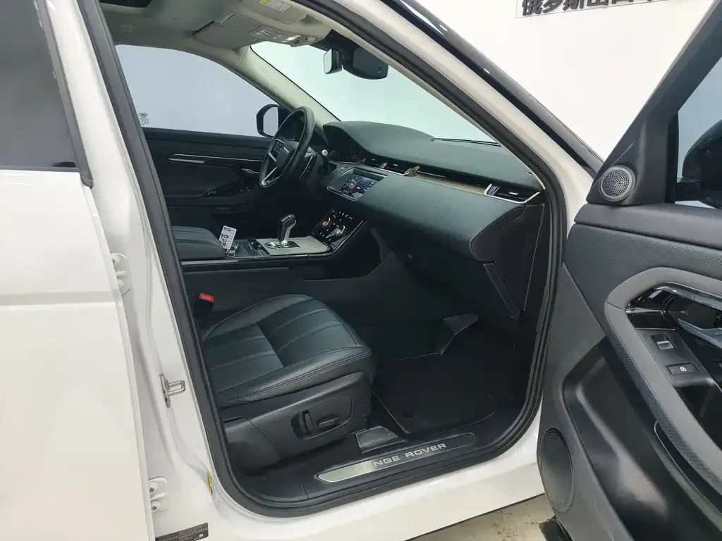 Land Rover Evoque 2022 из CN, фото 10