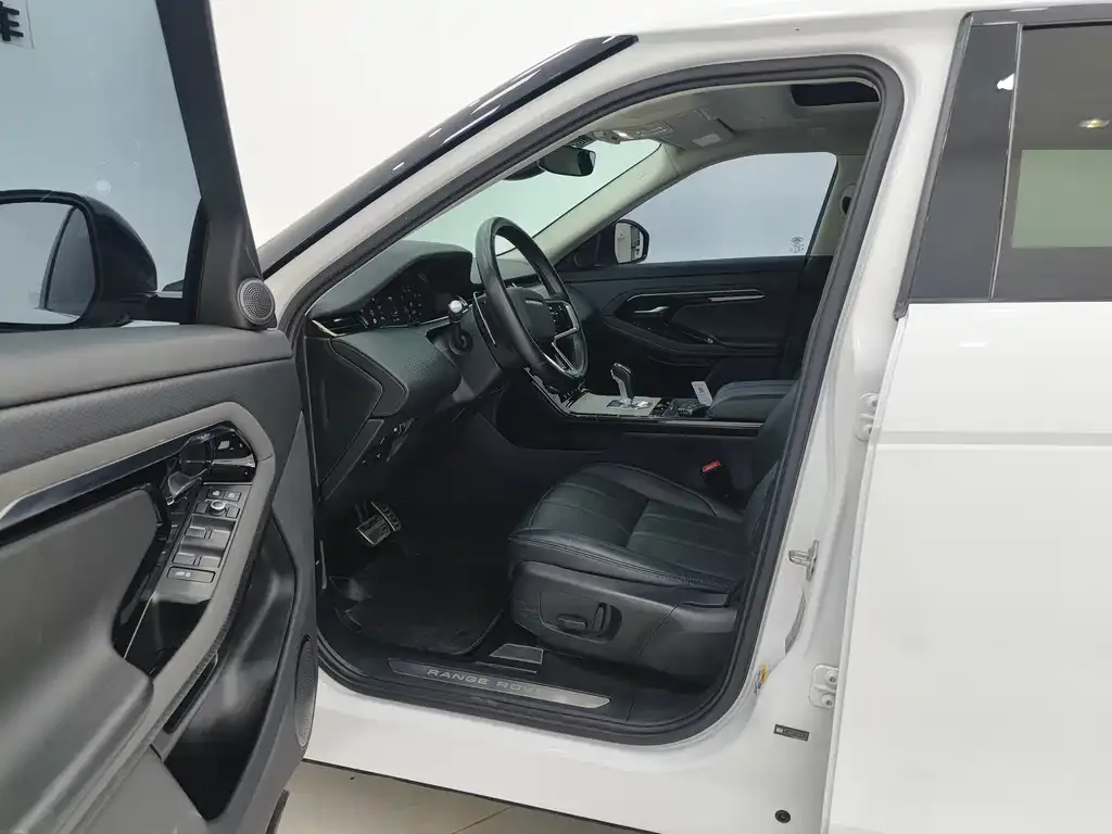 Land Rover Evoque 2022 из CN, фото 7