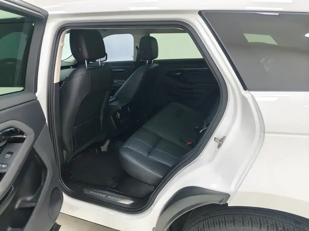 Land Rover Evoque 2022 из CN, фото 8