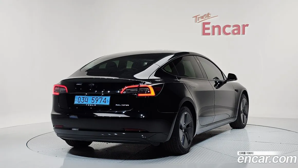 Tesla Model 3 2022 из KR, фото 2