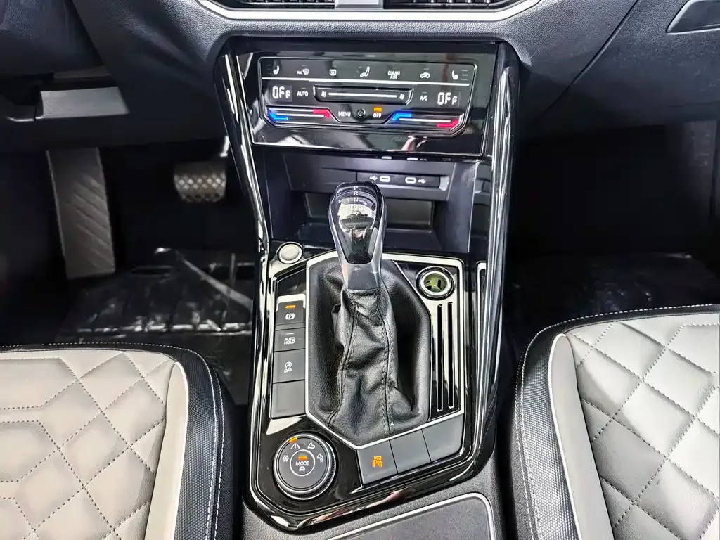 Volkswagen Tayron 2024 из CN, фото 10