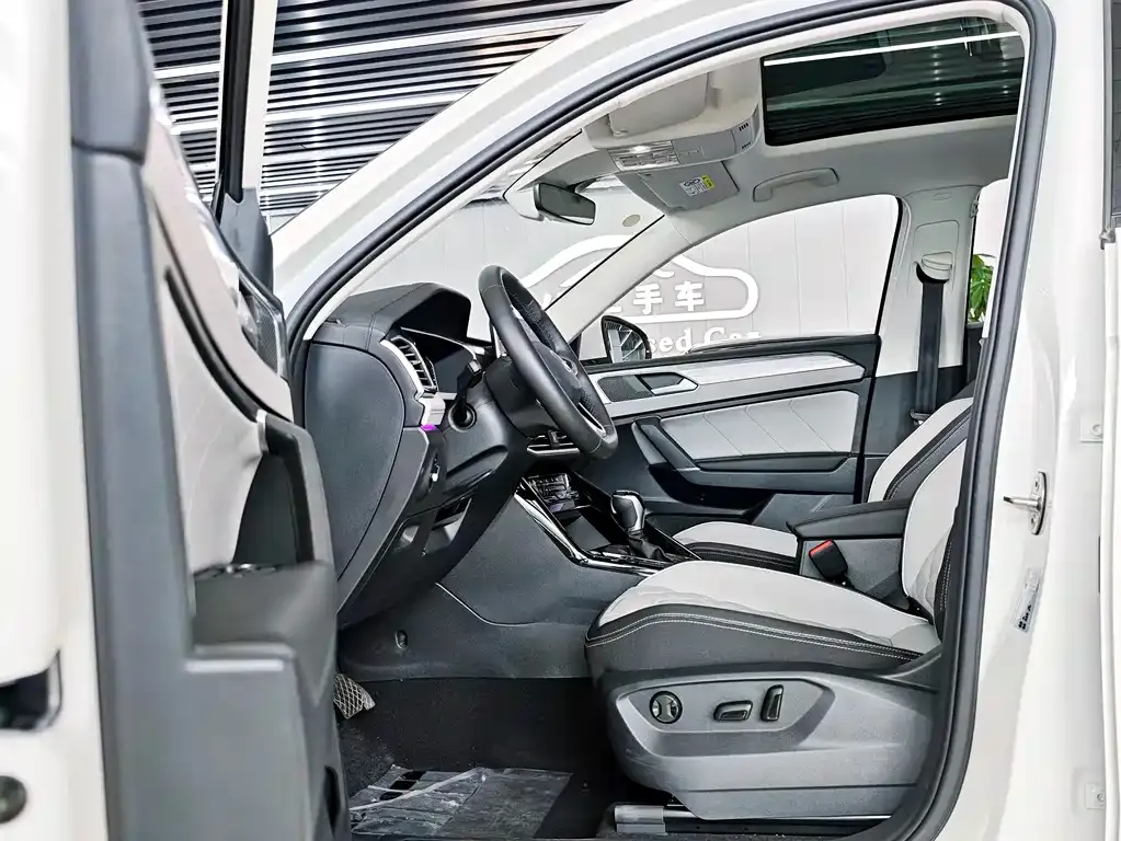 Volkswagen Tayron 2024 из CN, фото 5