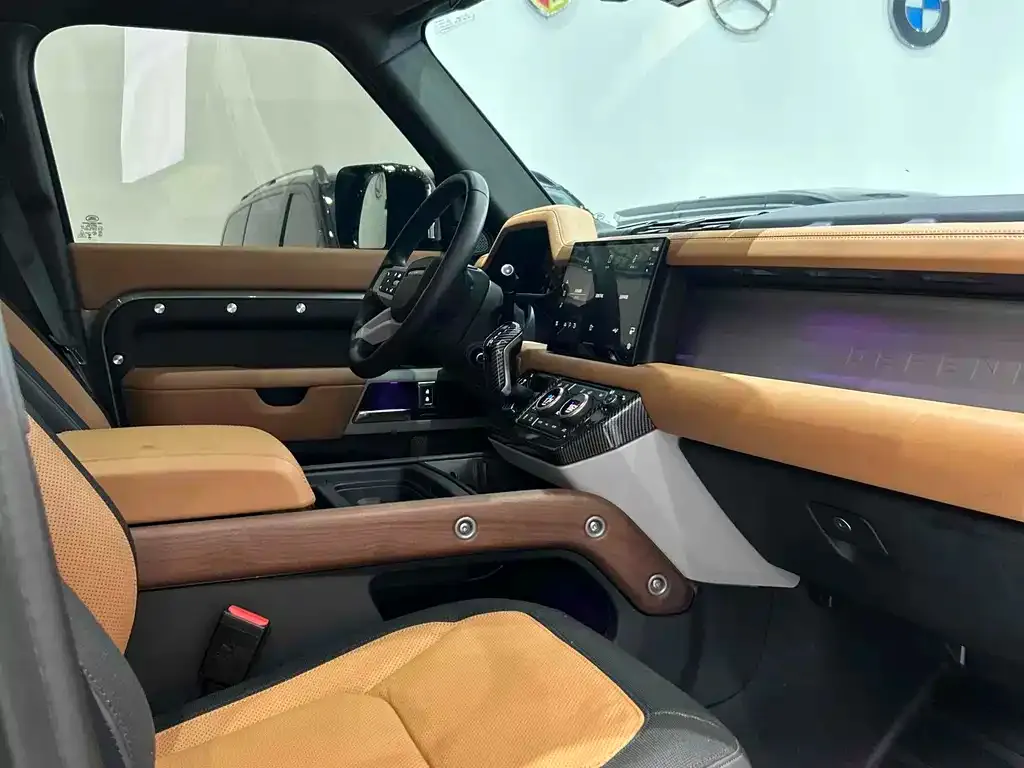 Land Rover Defender 2024 из CN, фото 6