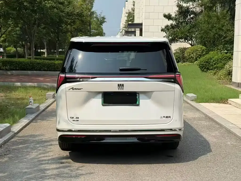 Buick GL8 Hybrid 2024 из CN, фото 4