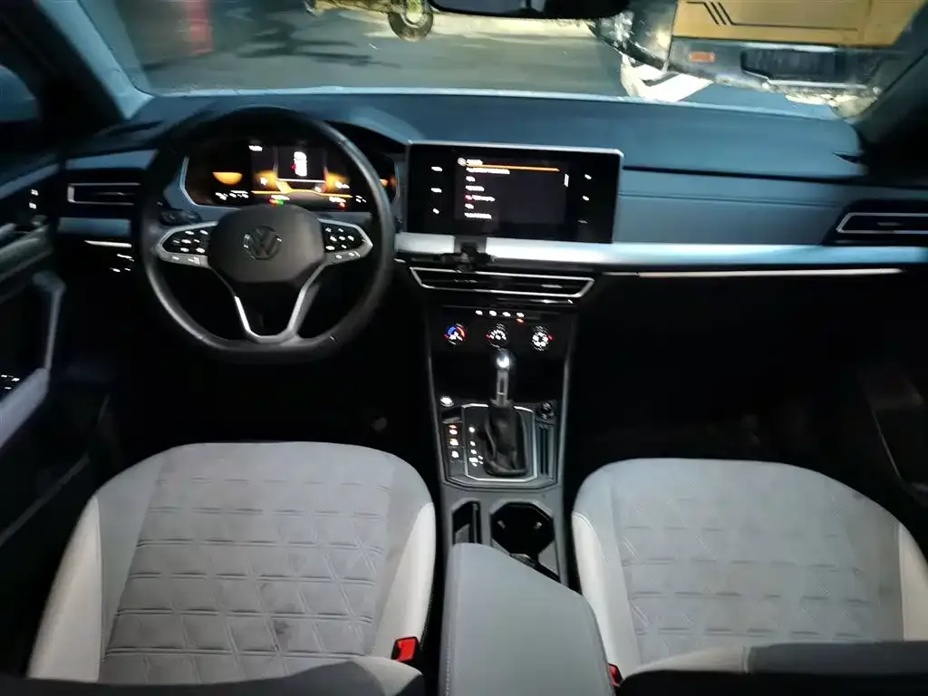 Volkswagen Lavida 2022 из CN, фото 10