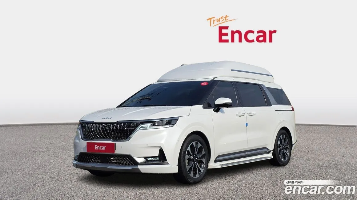Kia Carnival — фото 1