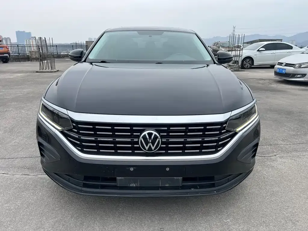 Volkswagen Passat 2022 из CN, фото 2
