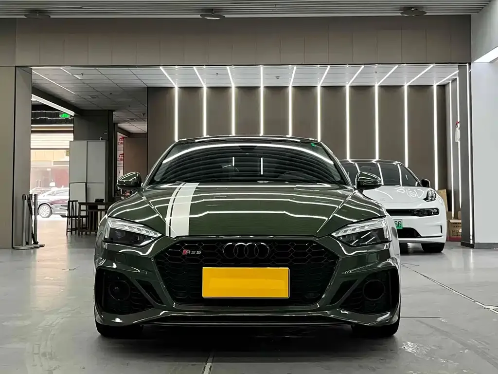 Audi A5 (Import) — фото 2