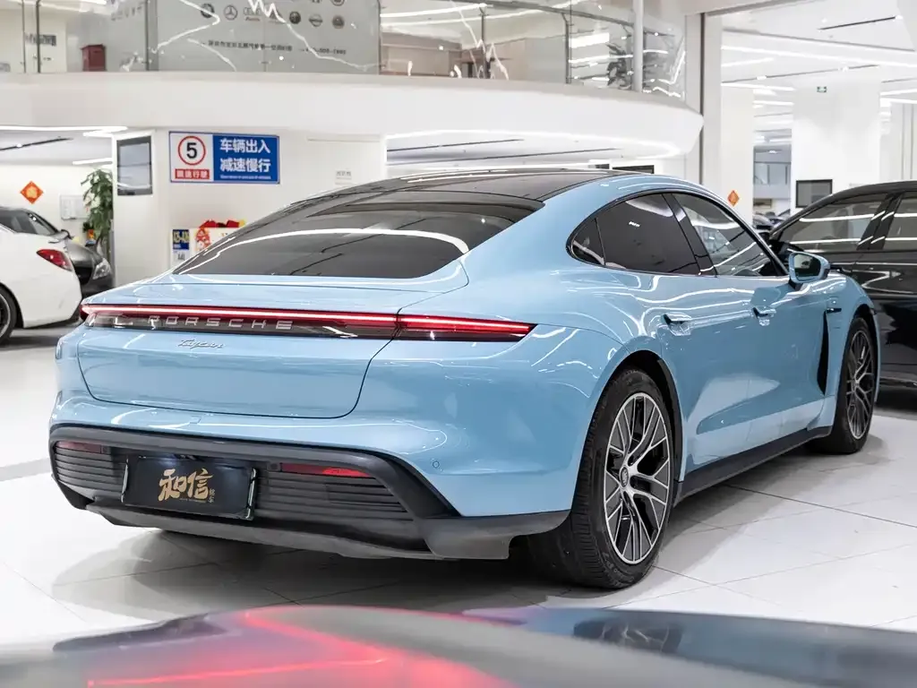 Porsche Taycan 2021 из CN, фото 7