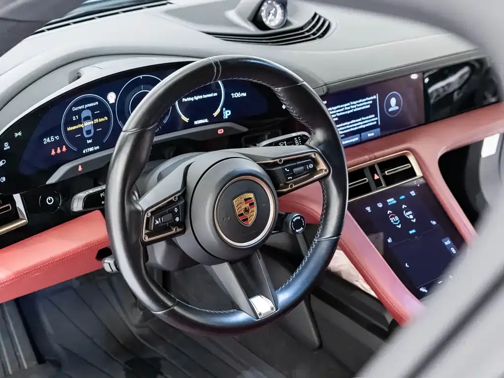 Porsche Taycan 2021 из CN, фото 8