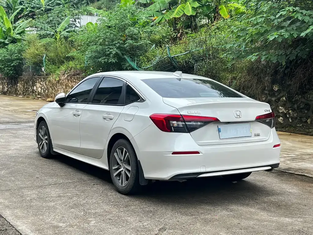 Honda Civic — фото 3