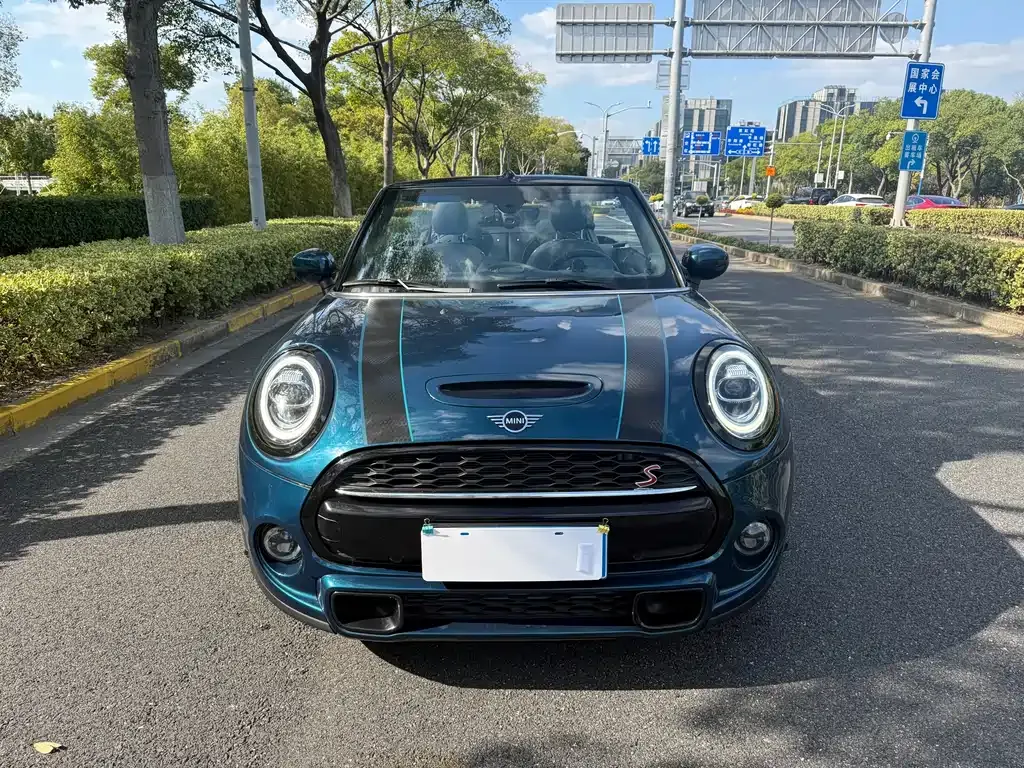 [object Object] Mini Clubman 2021 из CN, фото 2