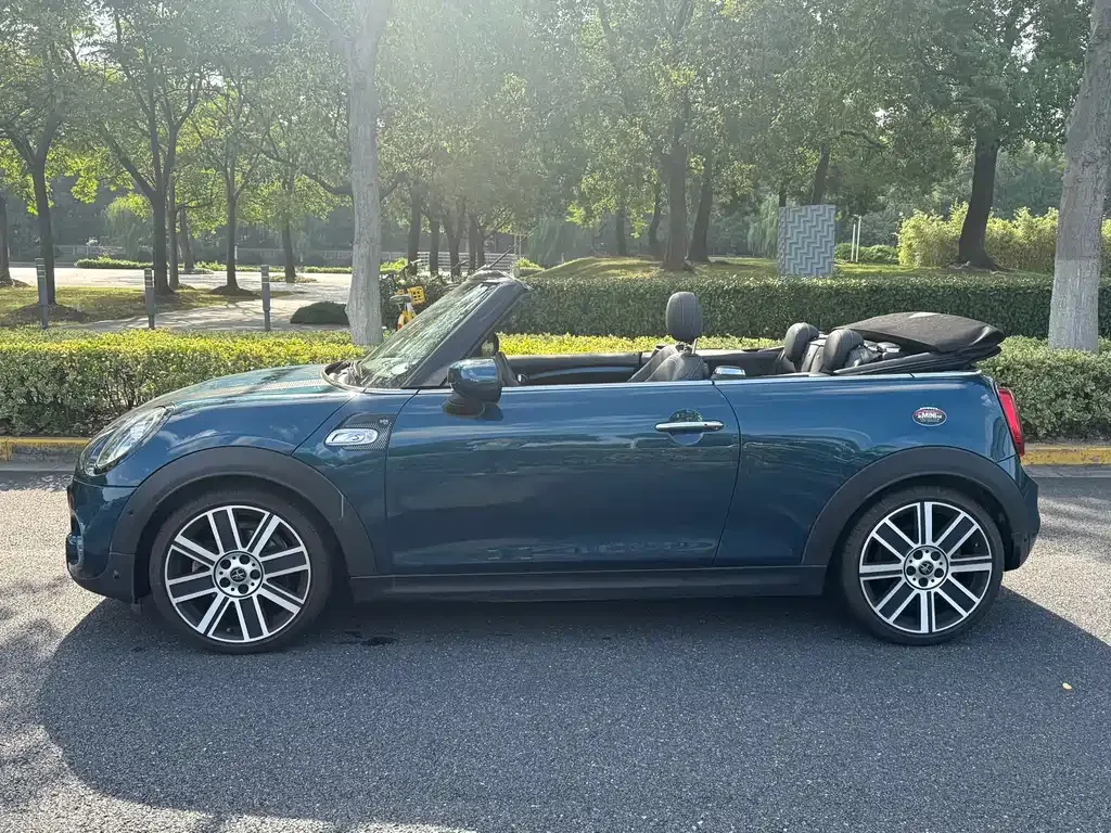 [object Object] Mini Clubman 2021 из CN, фото 4