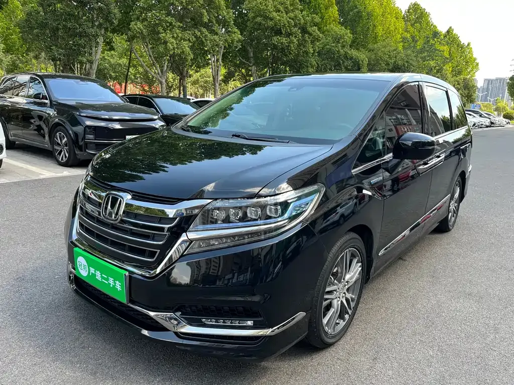 Honda Elysion 2021 из CN, фото 1