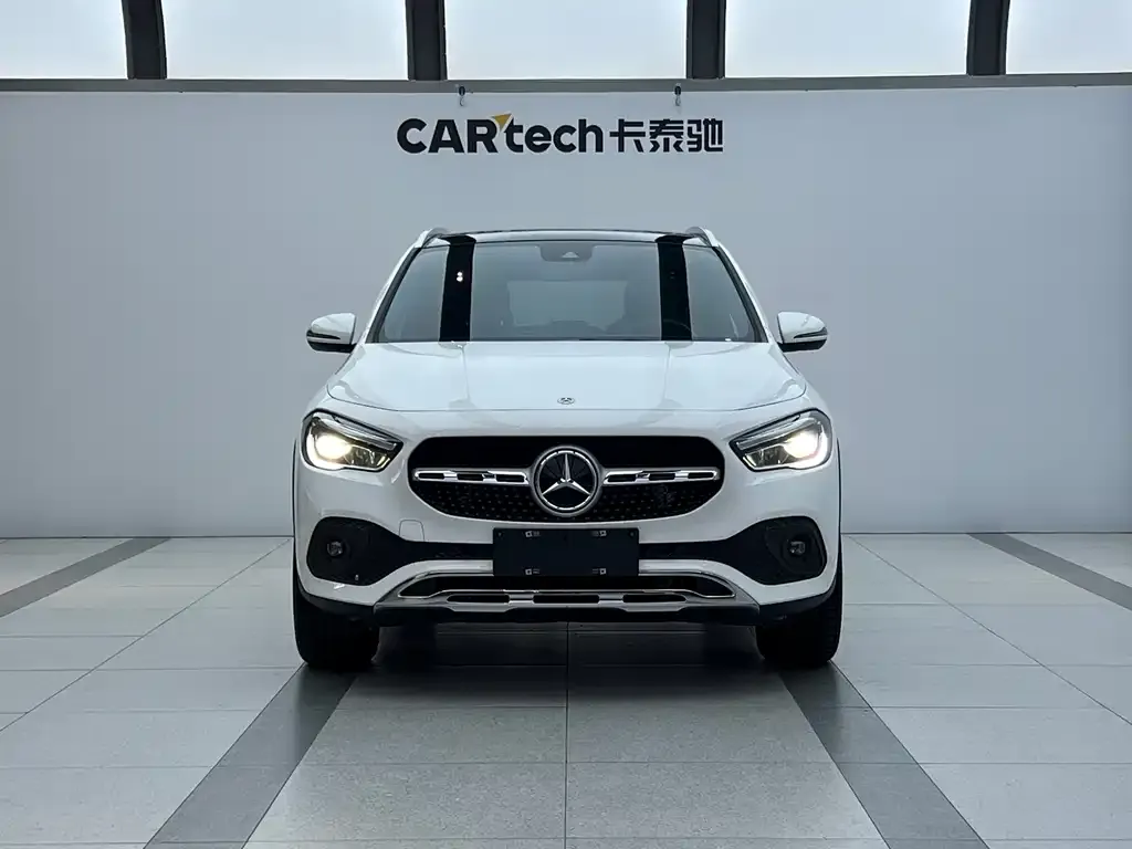 Mercedes-Benz GLA 2023 из CN, фото 2