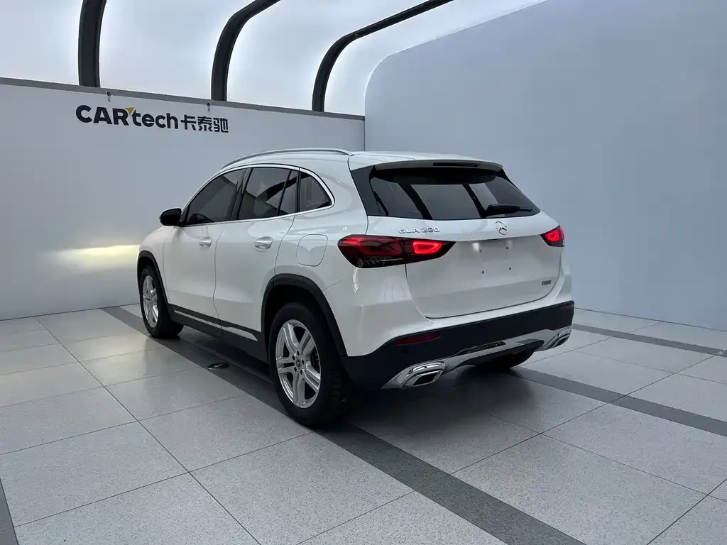 Mercedes-Benz GLA 2023 из CN, фото 5