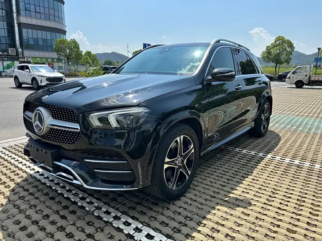 Mercedes-Benz GLE New Energy — фото 1