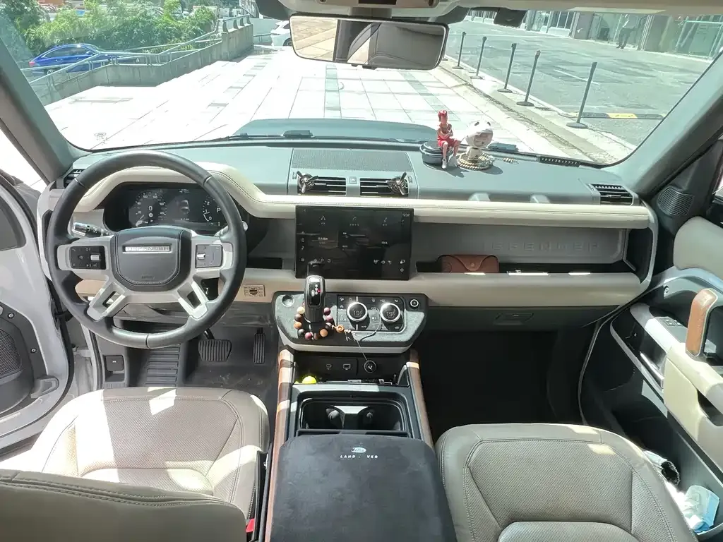 Land Rover Defender 2022 из CN, фото 8
