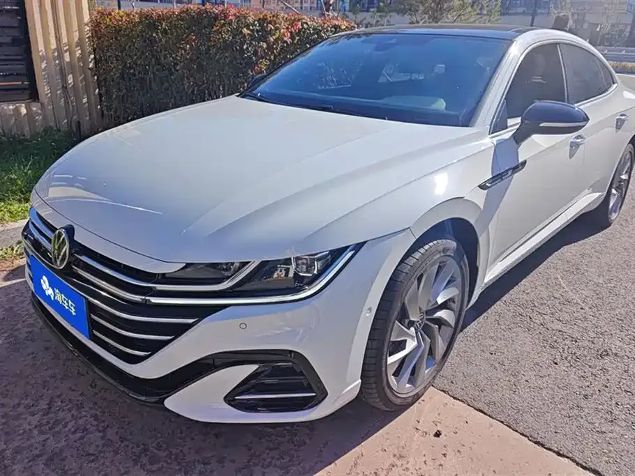 Volkswagen CC 2024 из CN, фото 1
