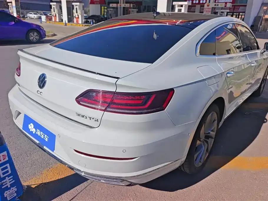 Volkswagen CC 2024 из CN, фото 3