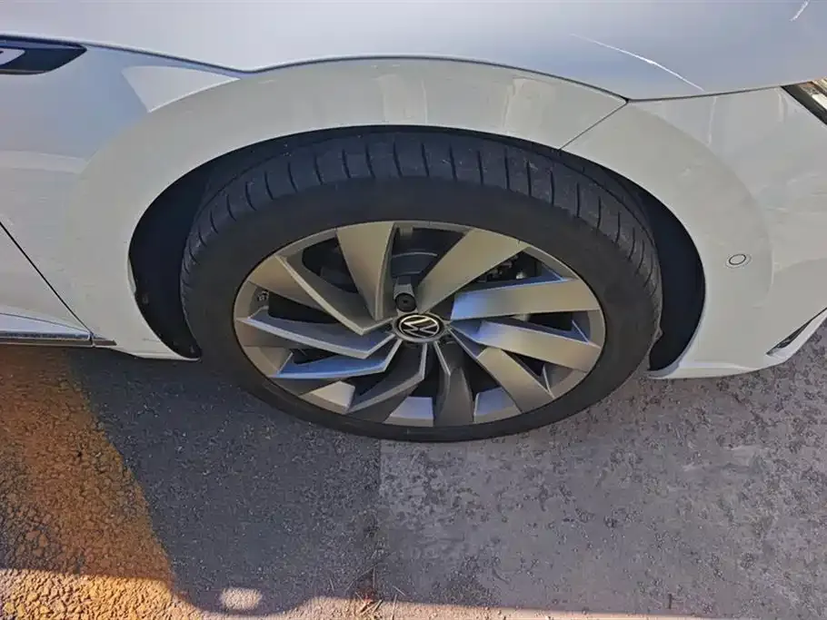 Volkswagen CC 2024 из CN, фото 6