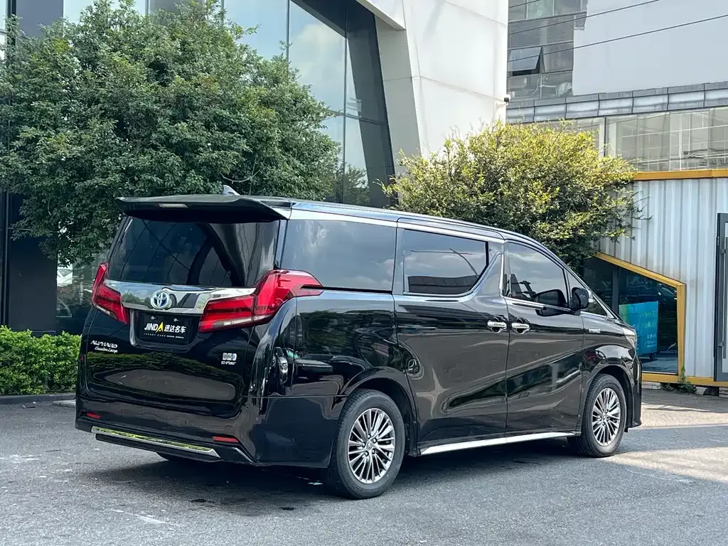 Toyota Alphard 2021 из CN, фото 9