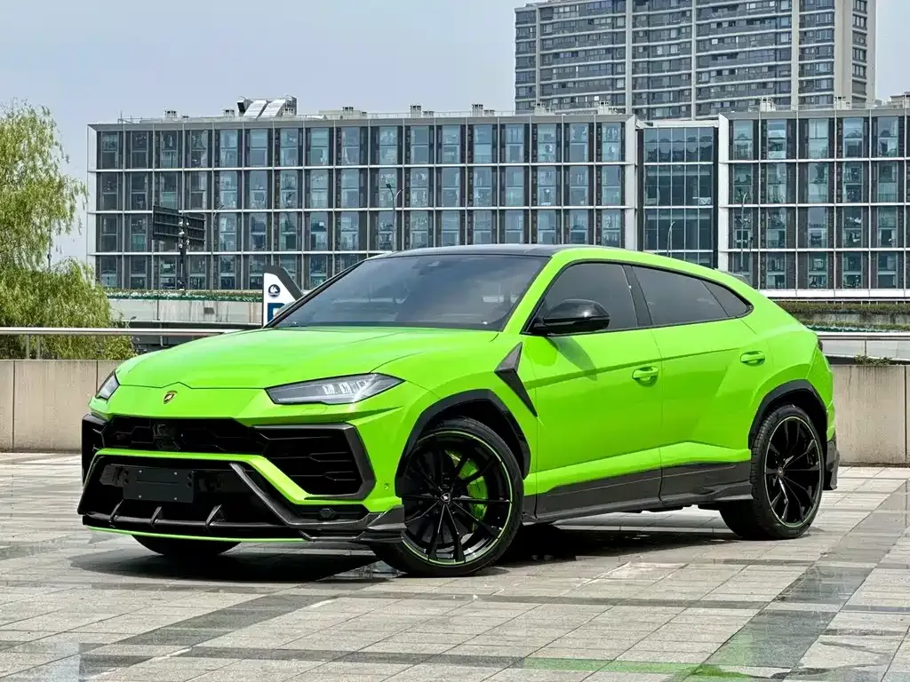 Lamborghini Urus 2021 из CN, фото 1
